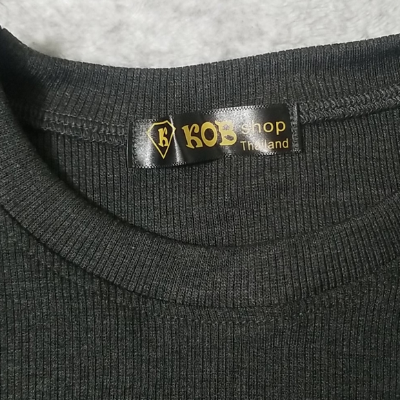NWOT Charcoal crop top - Picture 2 of 6